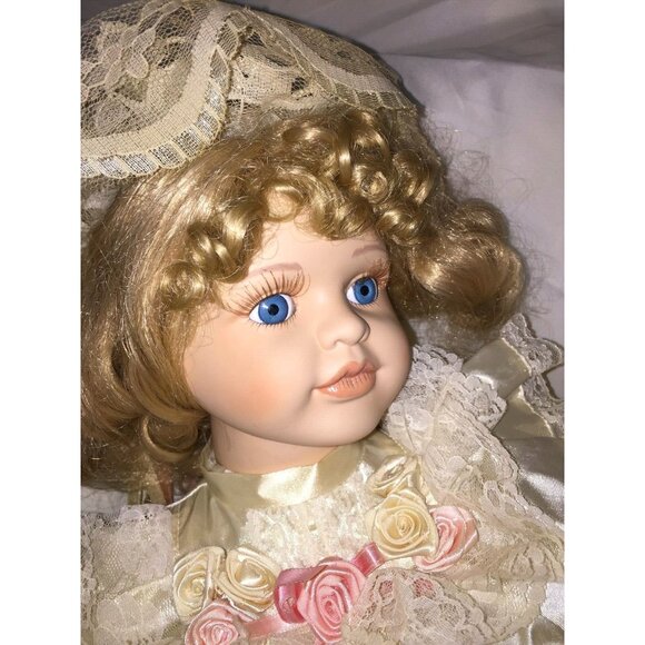 KATHERINE Collectible Memories Beautiful Vintage Hand Crafted Porcelain Doll 29" - Picture 1 of 12